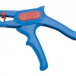 i-img-plier-with-special-function